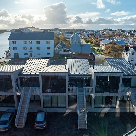 New And Modern Apartment In Henningsvær Buitenkant foto
