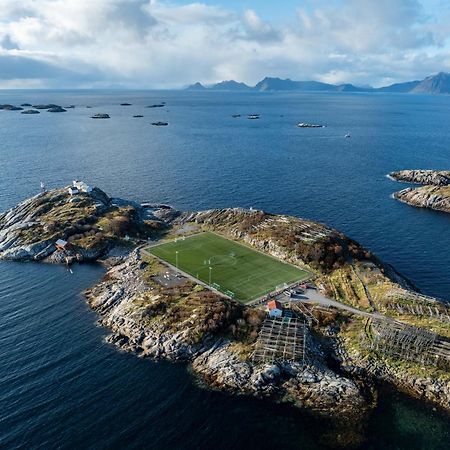 New And Modern Apartment In Henningsvær Buitenkant foto
