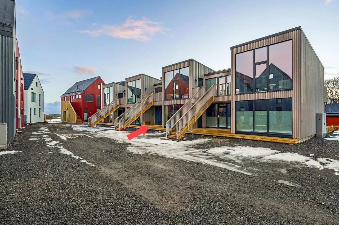 New And Modern Apartment In Henningsvær Buitenkant foto