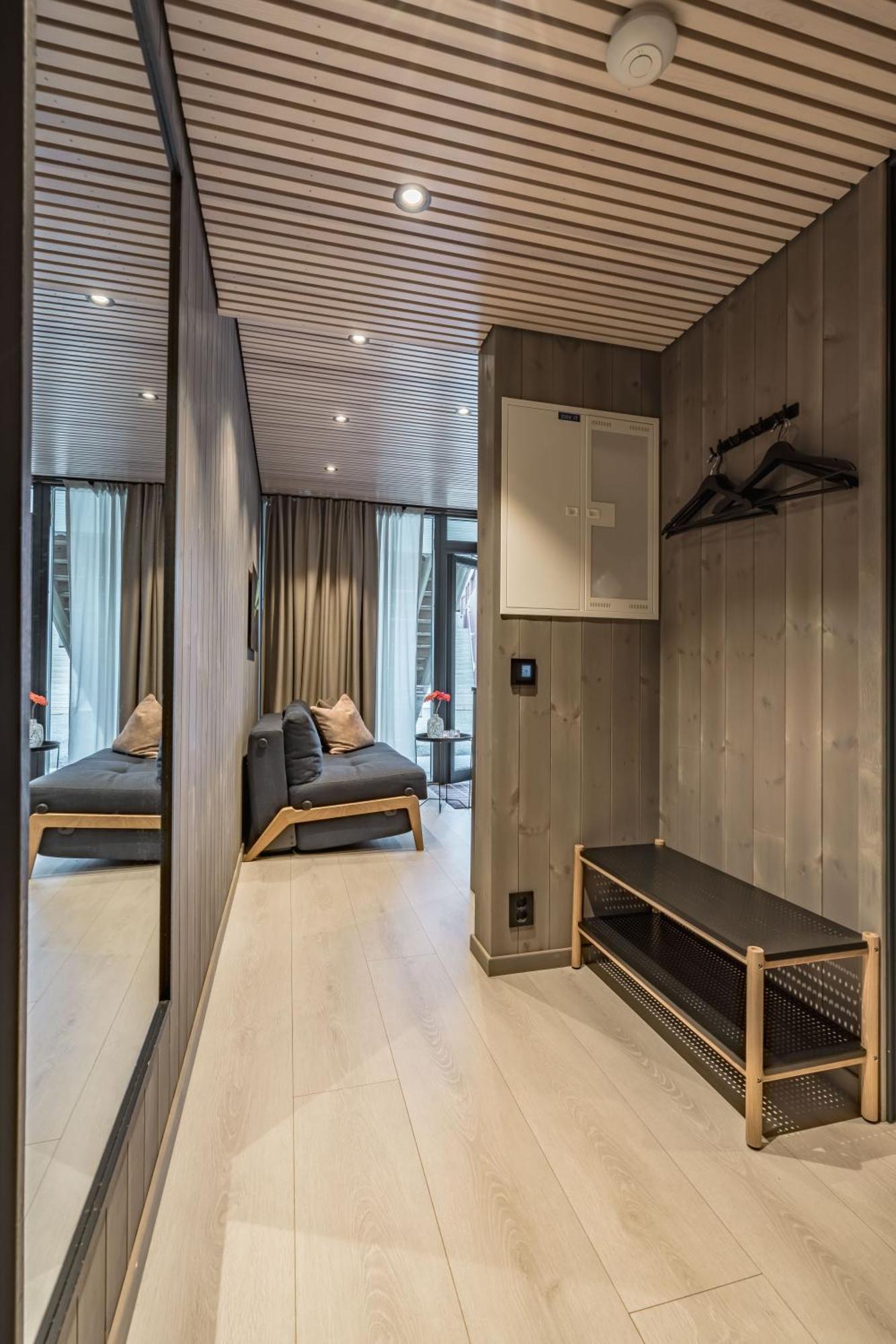 New And Modern Apartment In Henningsvær Buitenkant foto