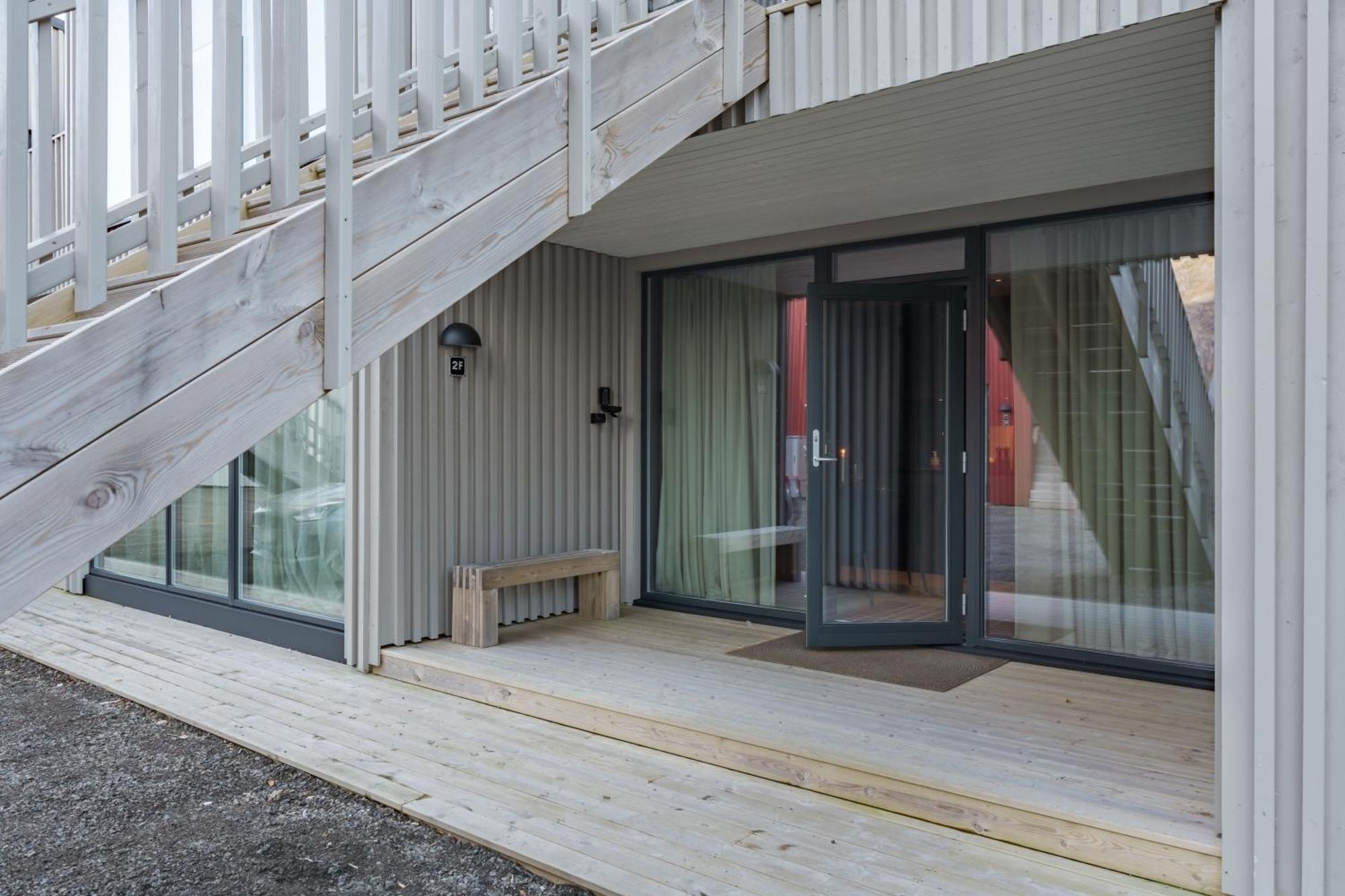 New And Modern Apartment In Henningsvær Buitenkant foto