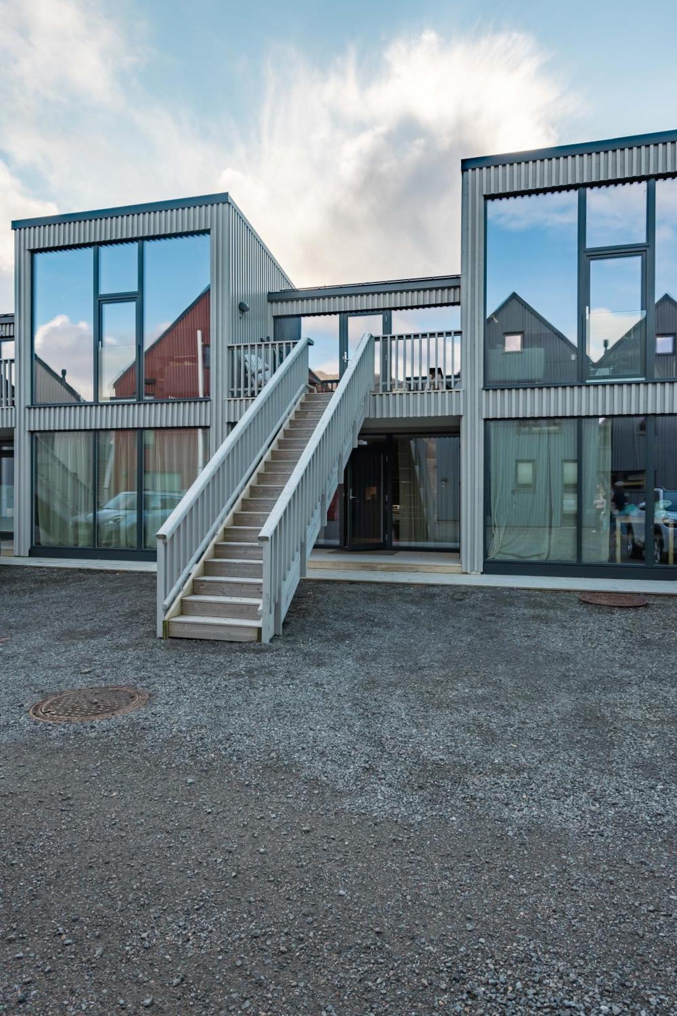 New And Modern Apartment In Henningsvær Buitenkant foto